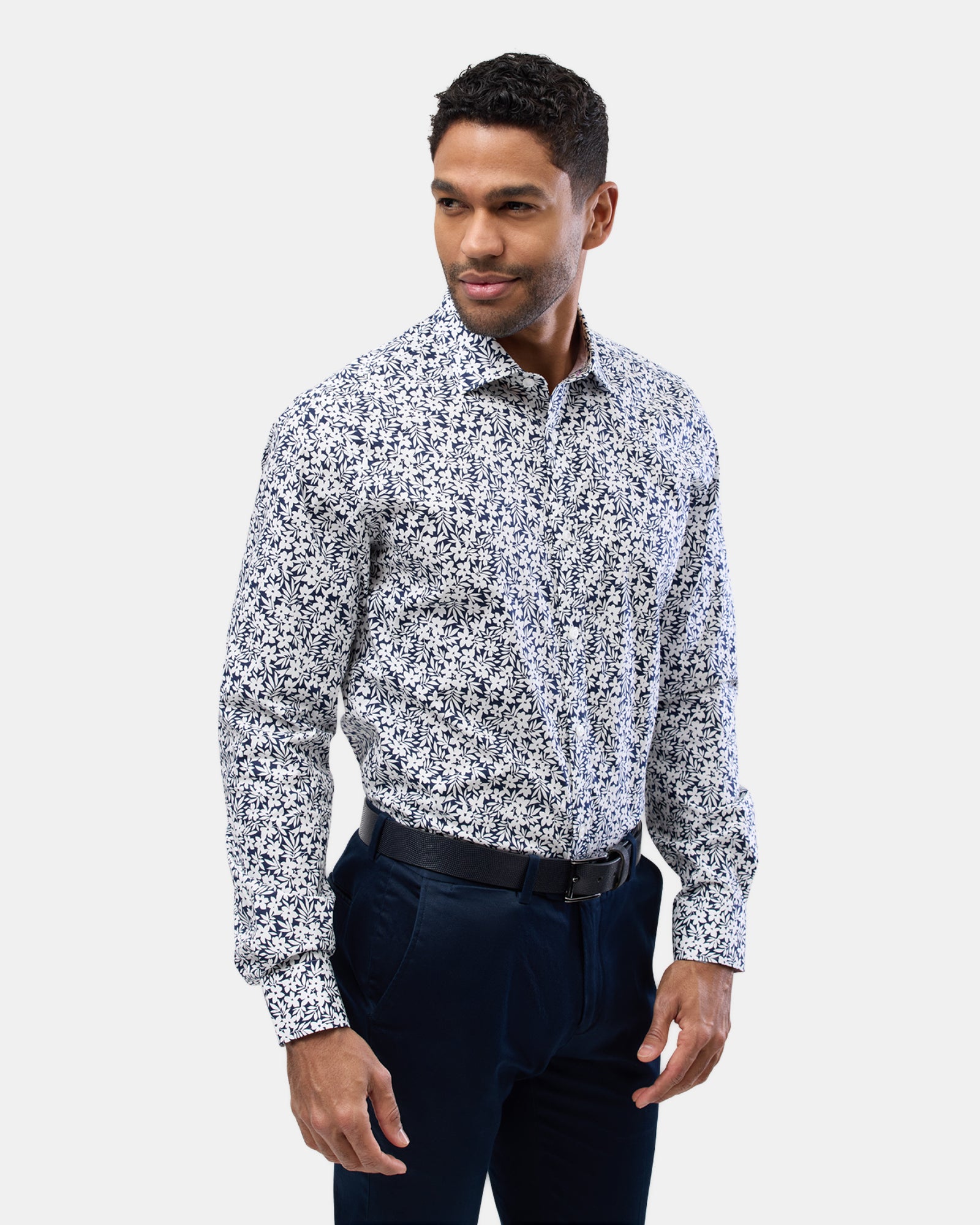 STRETCH PERFORMANCE REG FIT SHIRT