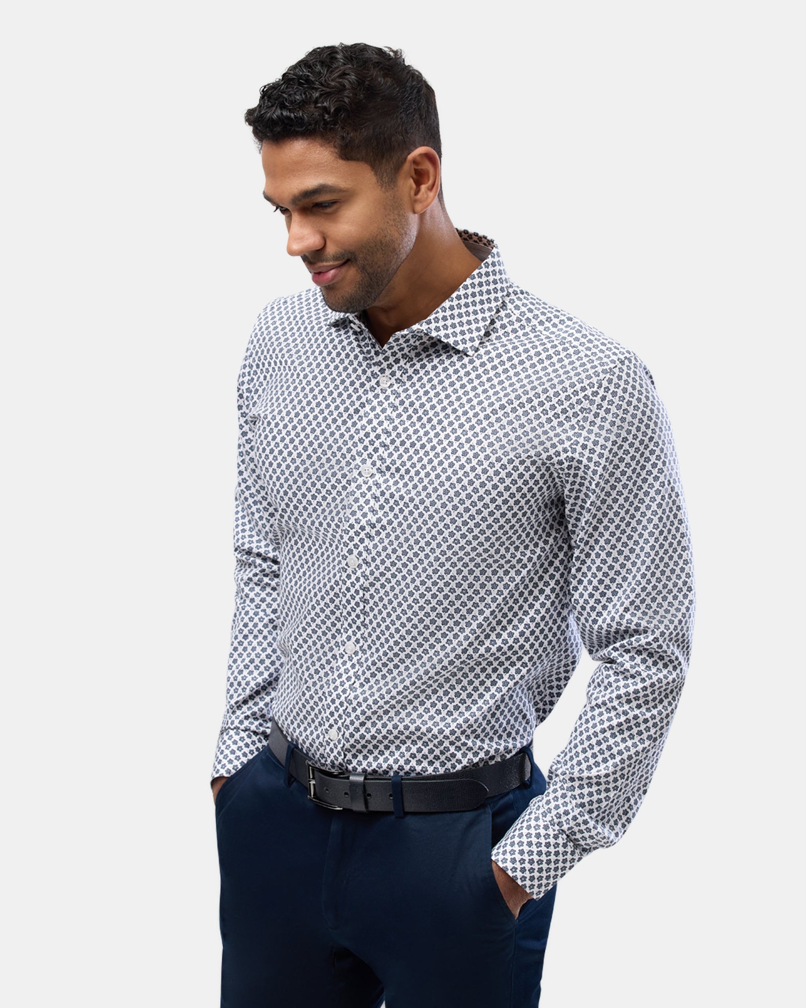 STRETCH PERFORMANCE REG FIT SHIRT